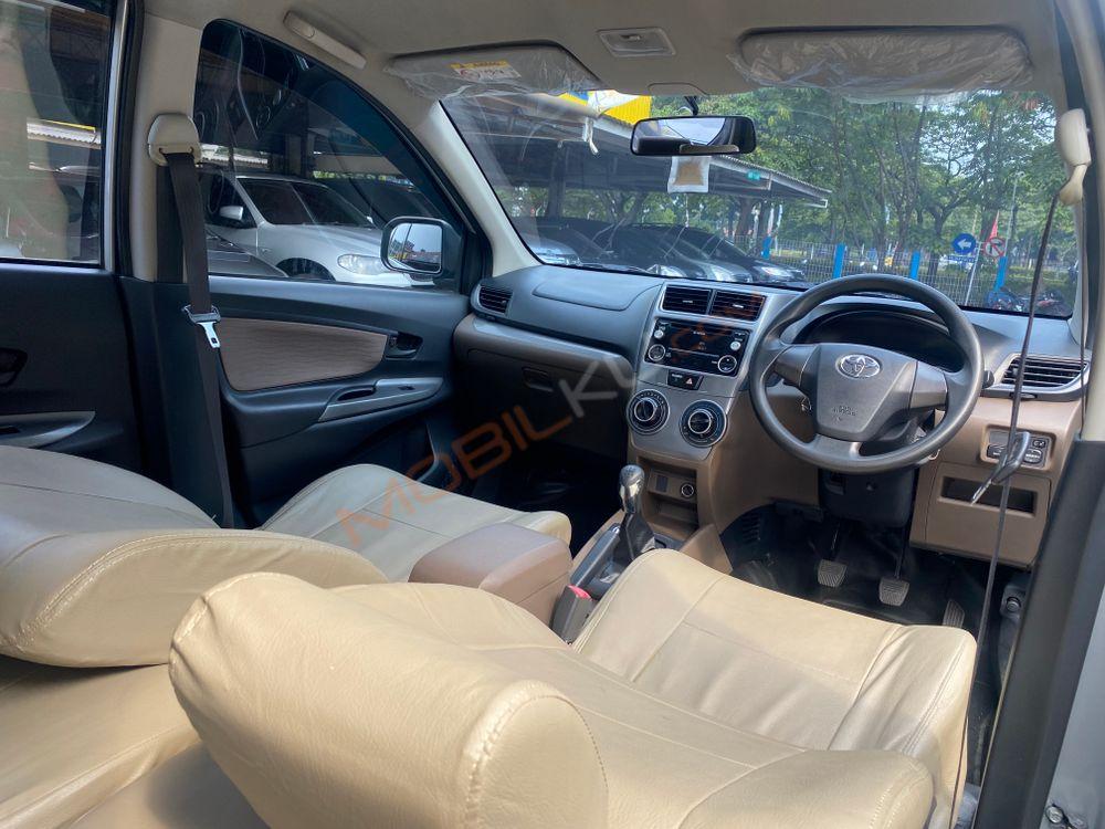 Mobil Toyota Avanza 2018