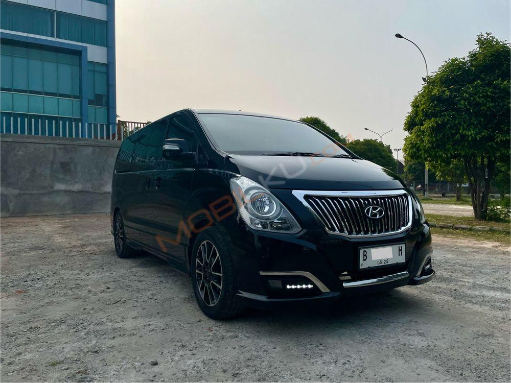 Mobil Hyundai H-1 2018