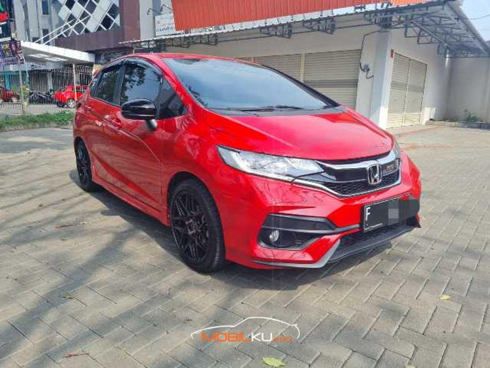 Mobil Honda Jazz 2019