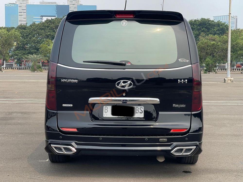 Mobil Hyundai H-1 2018