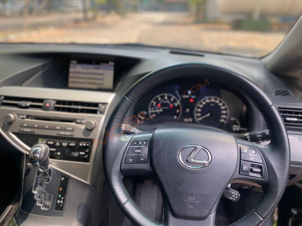Mobil Lexus RX 2011