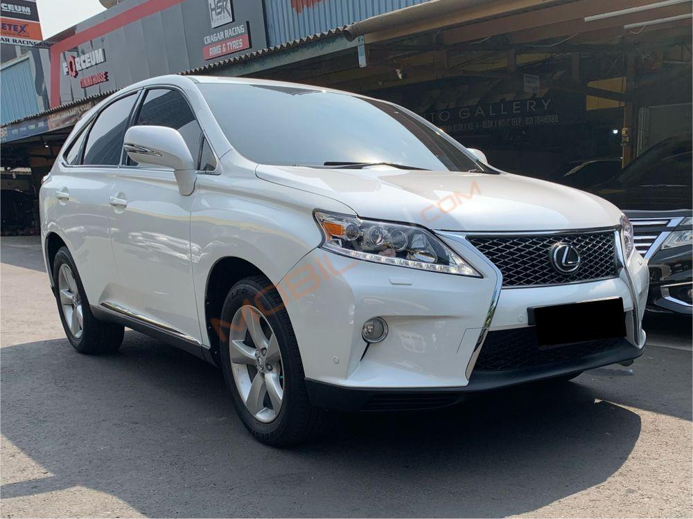 Mobil Lexus RX 2011
