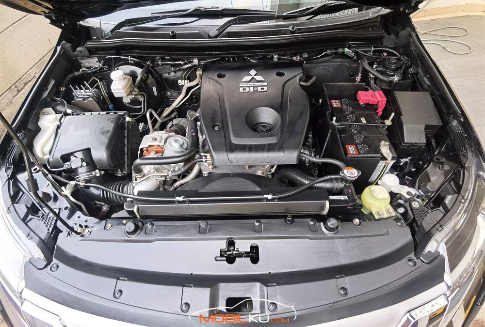 Mobil Mitsubishi Pajero Sport 2019