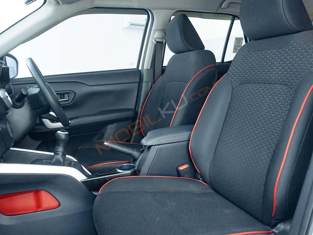 Mobil Daihatsu Rocky 2021