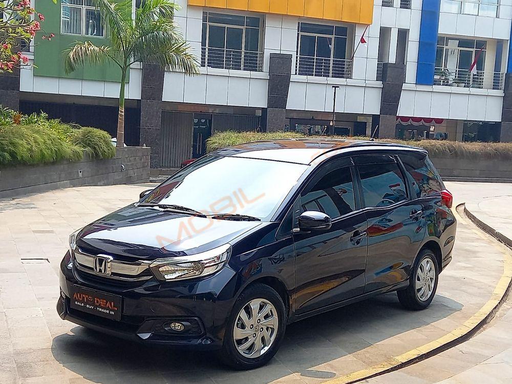 Mobil Honda Mobilio 2017