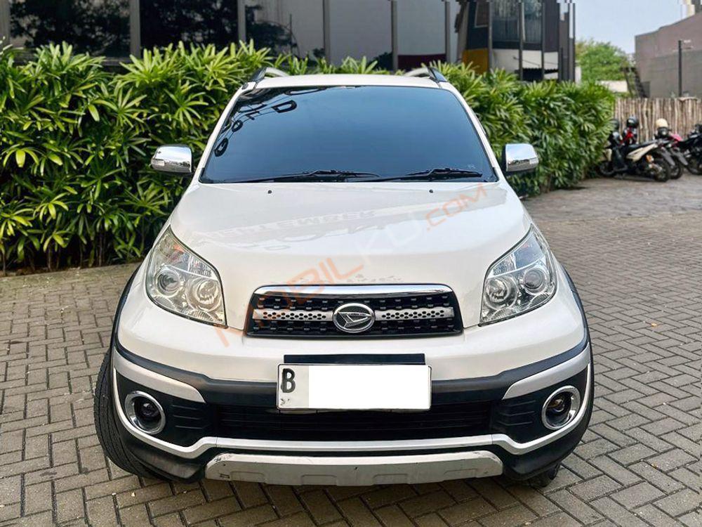 Mobil Daihatsu Terios 2014