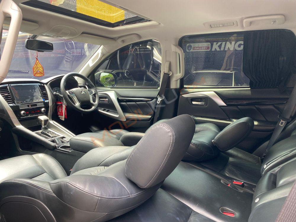 Mobil Mitsubishi Pajero Sport 2022