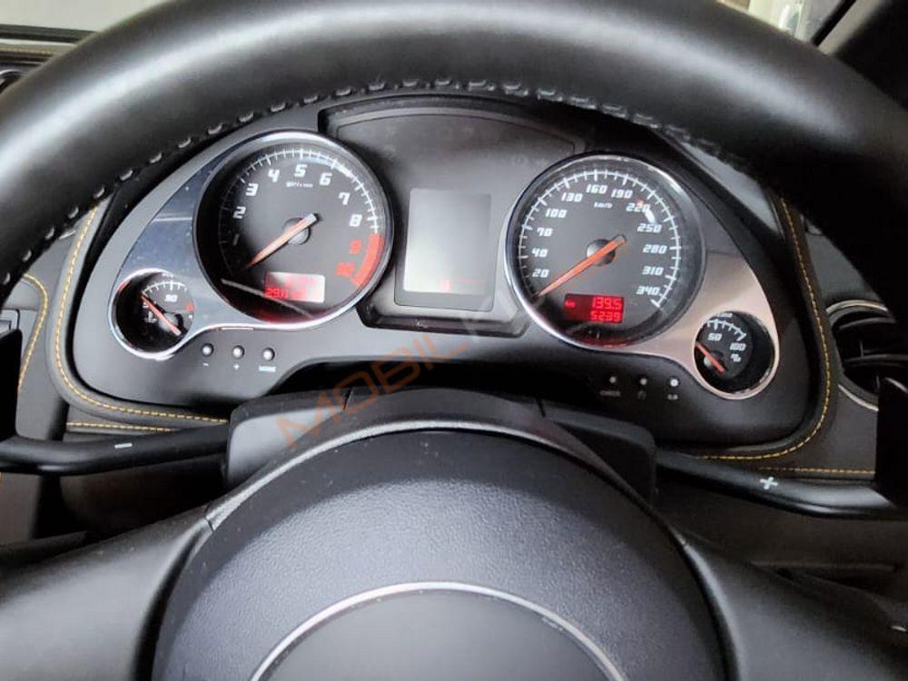 Mobil Lamborghini Gallardo 2012