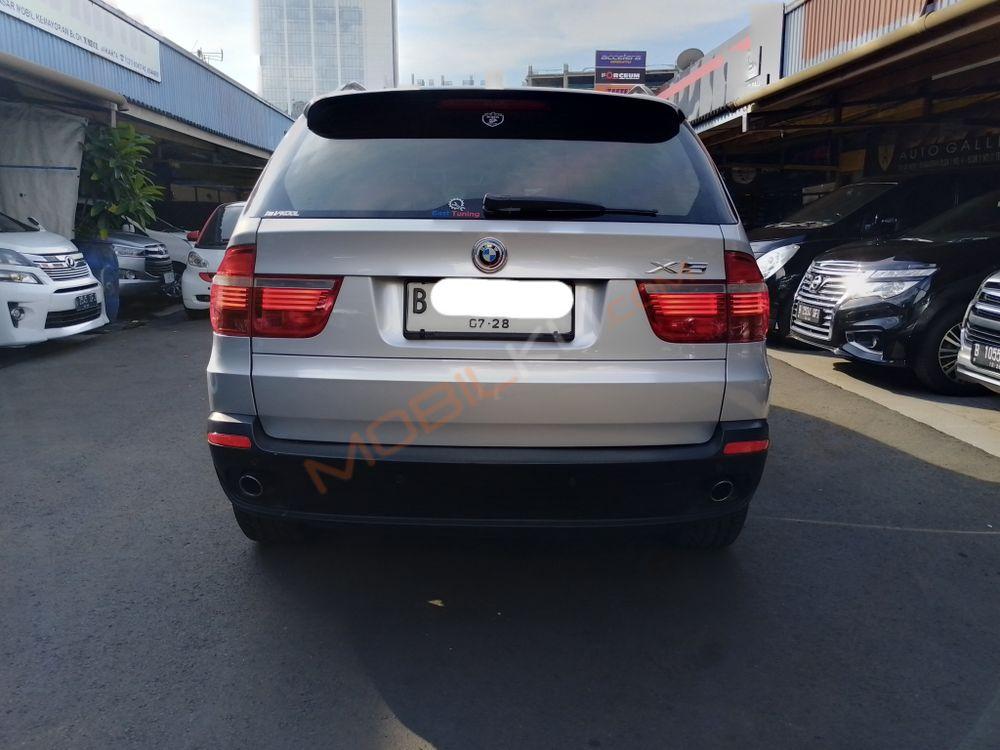 Mobil BMW X5 2008