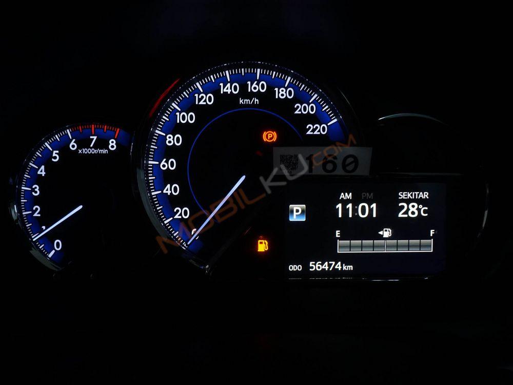 Mobil Toyota Yaris 2018