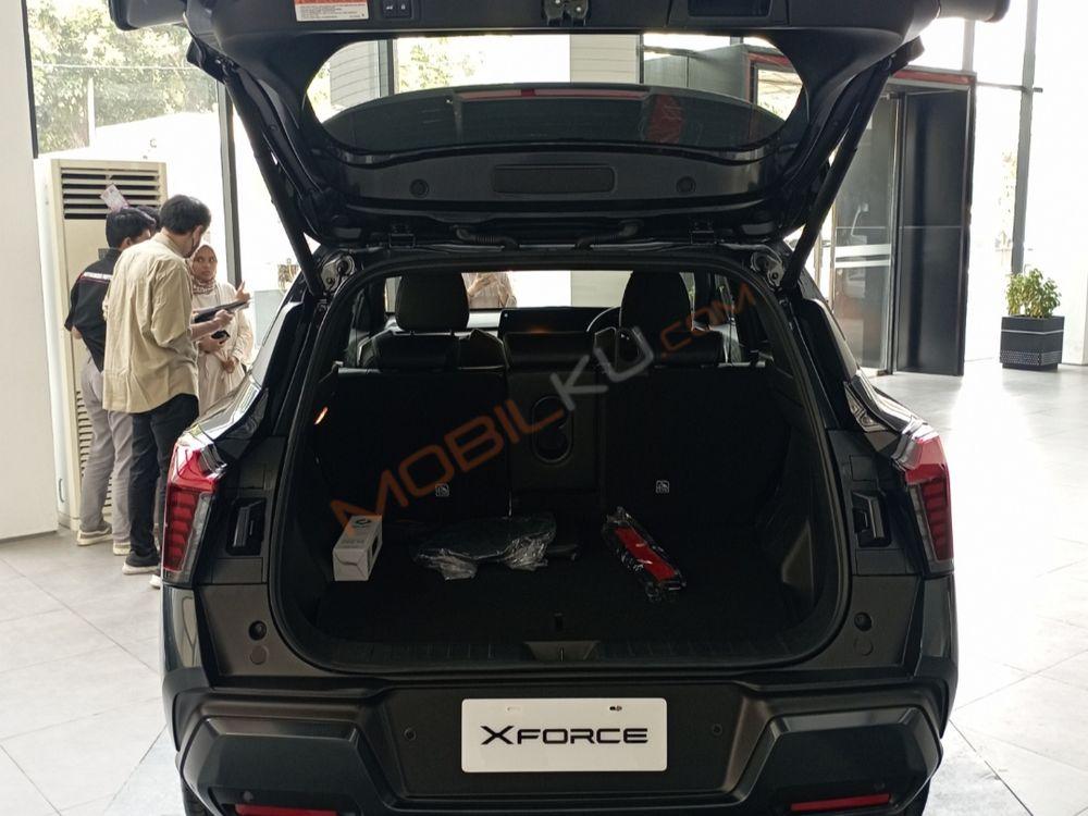 Mobil undefined undefined undefined