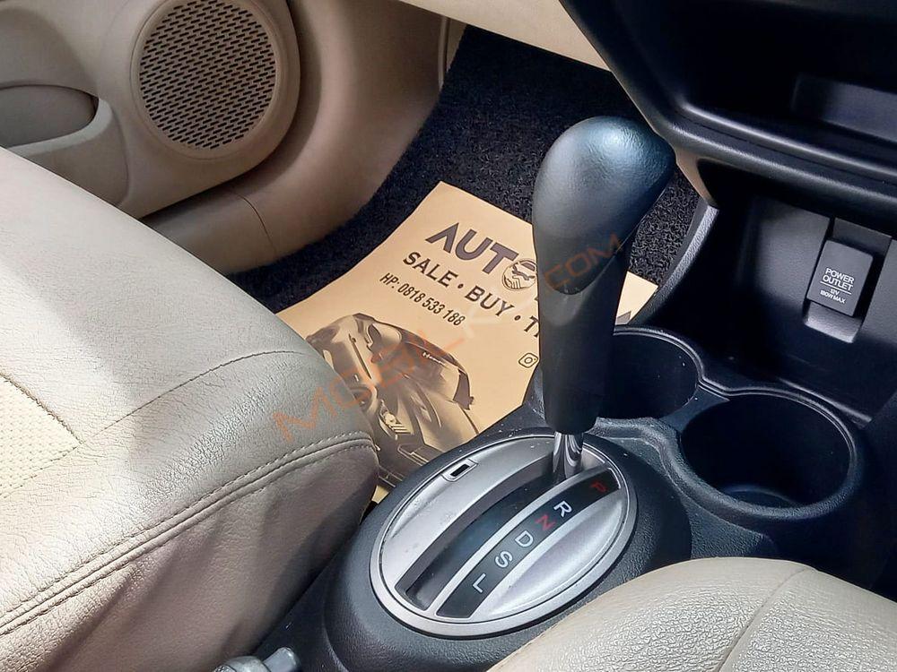 Mobil Honda Mobilio 2017