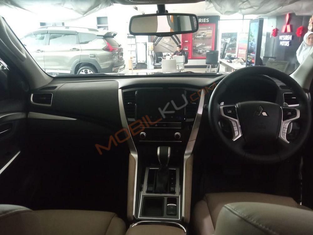 Mobil undefined undefined undefined