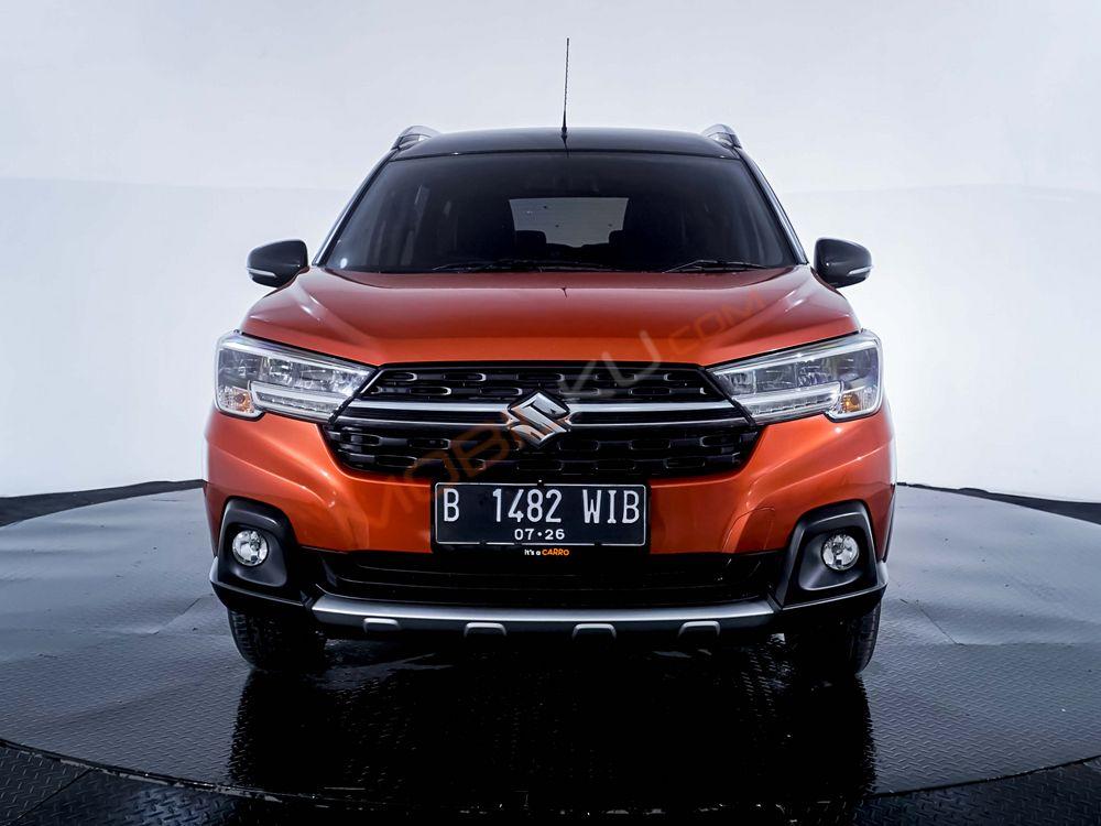 Mobil Suzuki XL7 2021