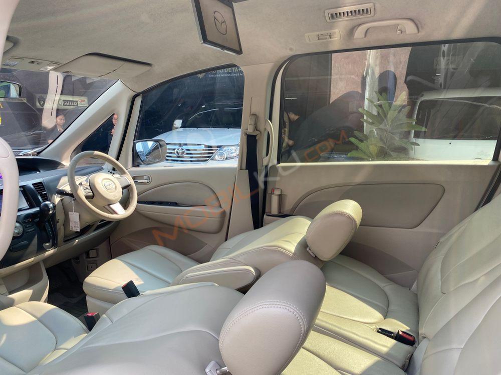 Mobil Mazda Biante 2015