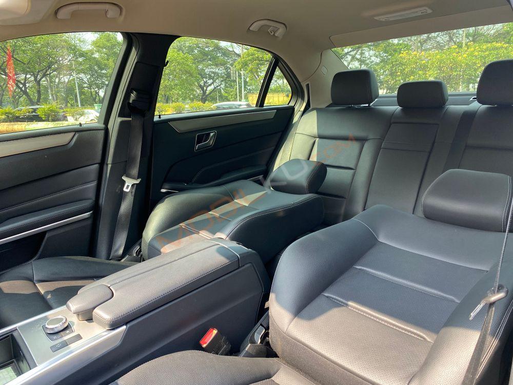 Mobil Mercedes-Benz E-Class 2016