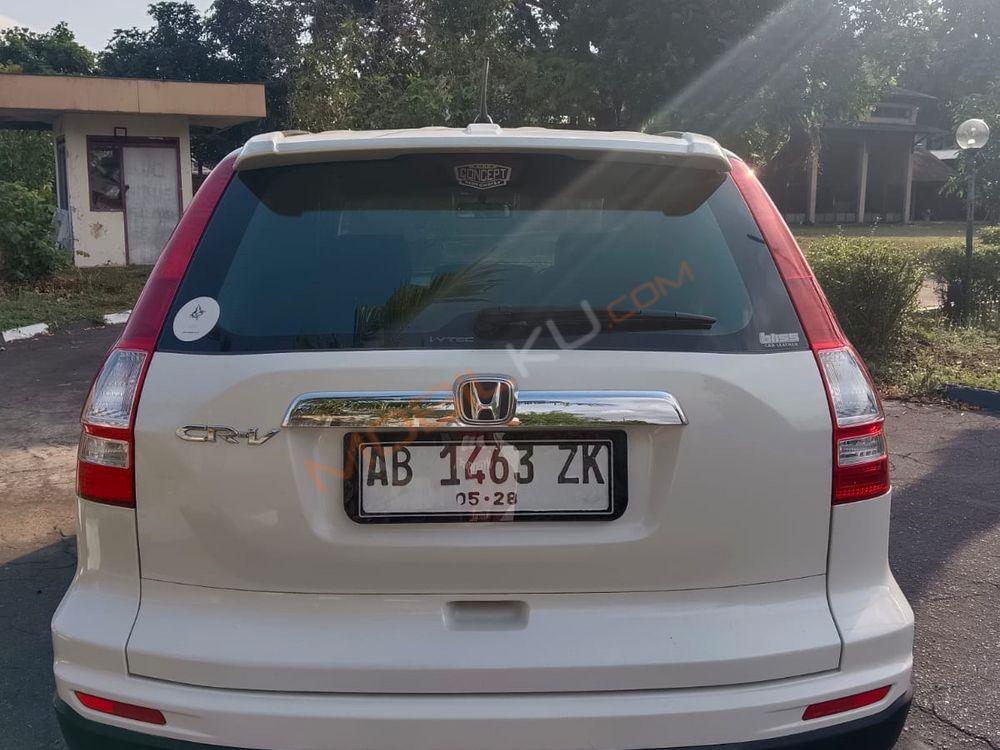 Mobil Honda CR-V 2010