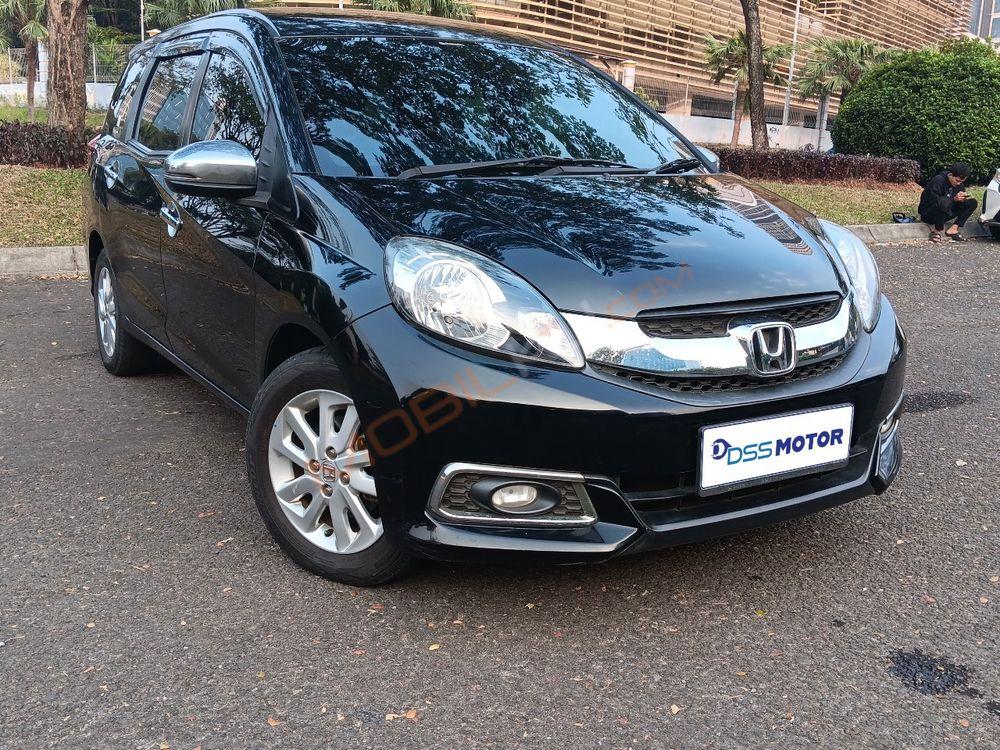 Mobil Honda Mobilio 2016