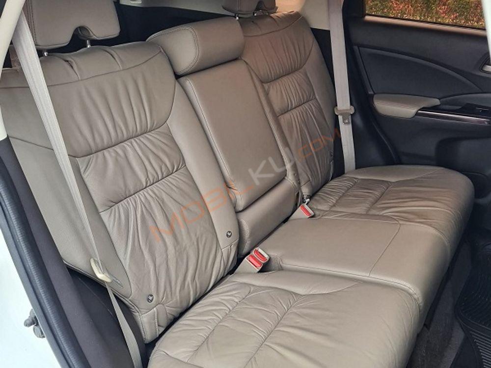 Mobil Honda CR-V 2013