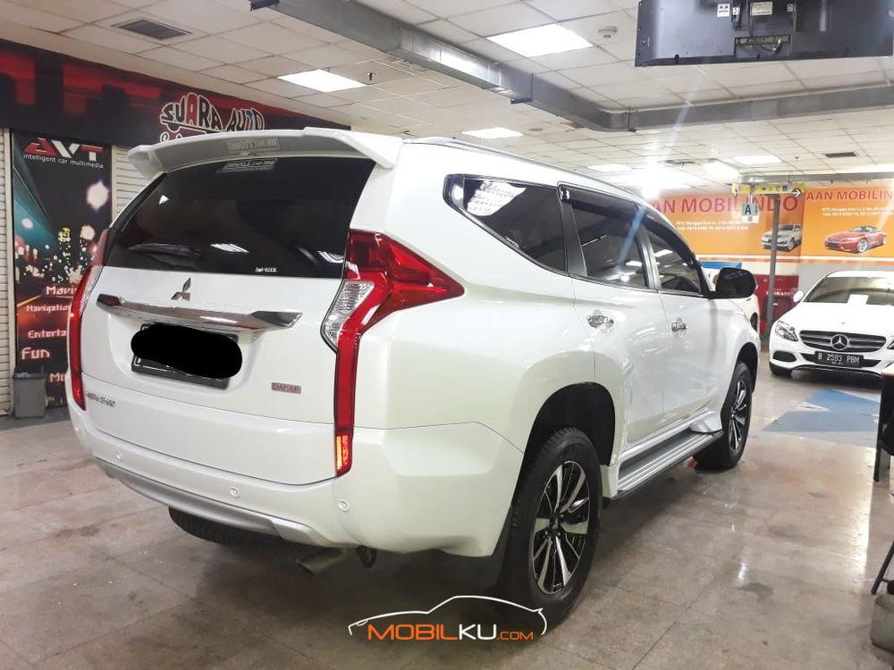 Mobil Mitsubishi Pajero Sport 2018