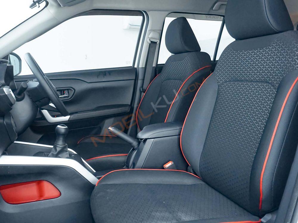 Mobil Daihatsu Rocky 2023
