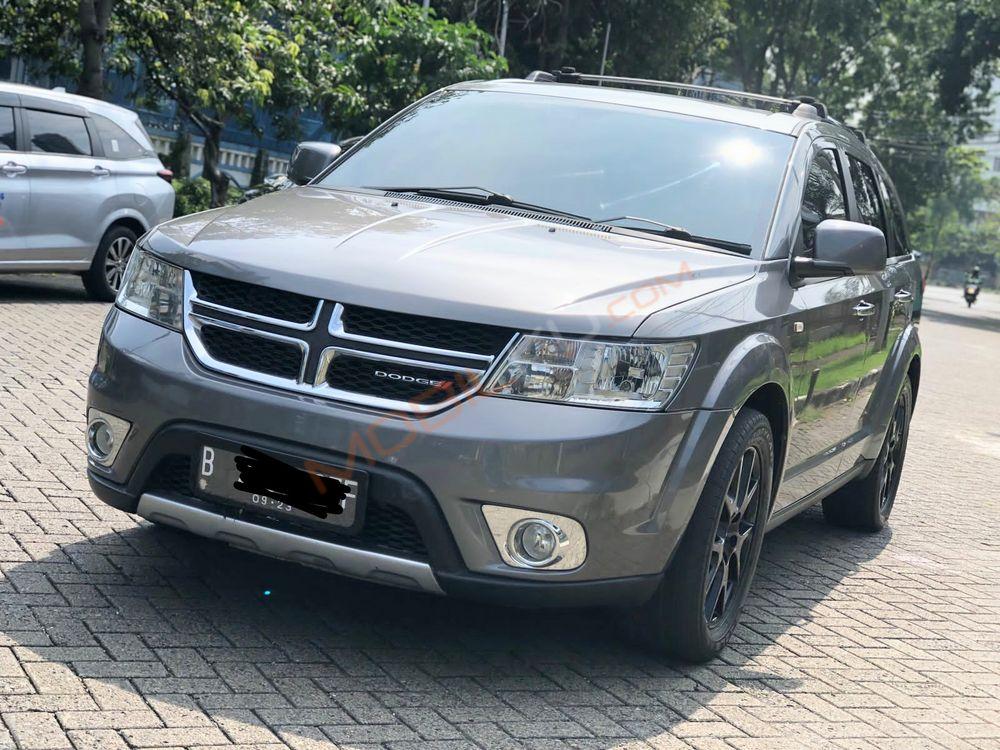 Mobil Dodge Journey 2013