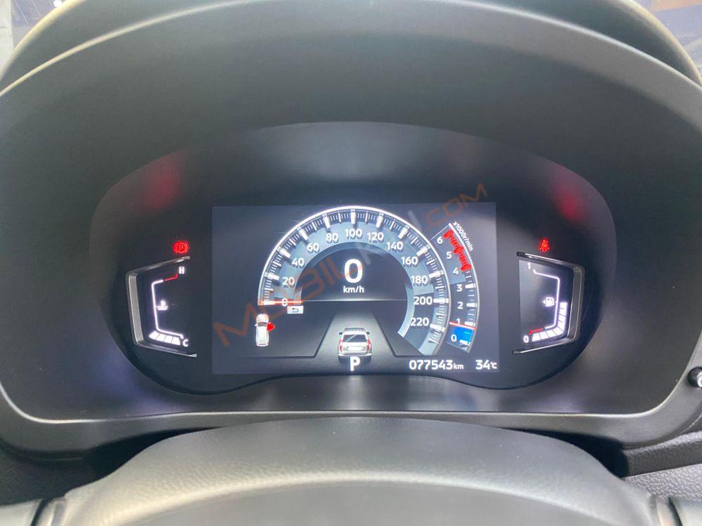 Mobil Mitsubishi Pajero Sport 2021