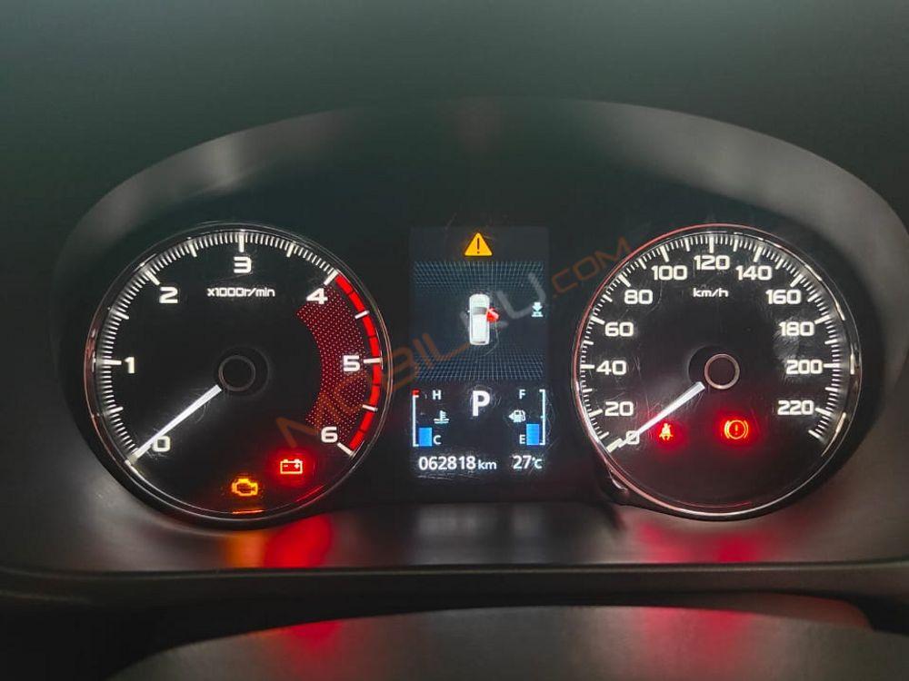 Mobil Mitsubishi Pajero Sport 2018