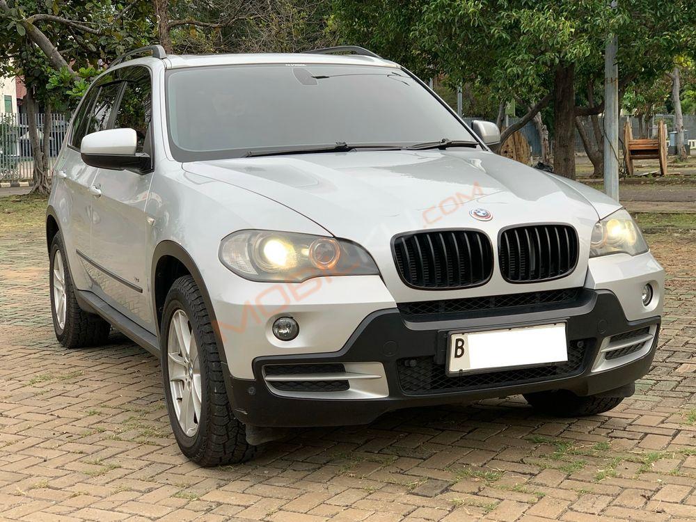 Mobil BMW X5 2008