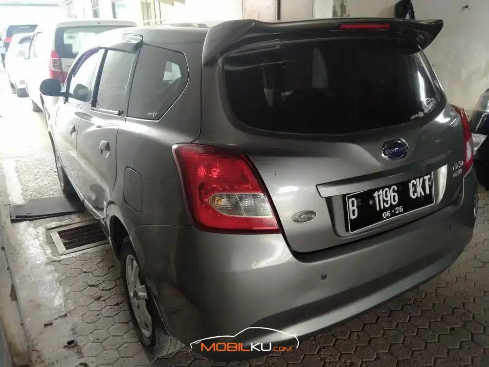 Mobil Datsun GO+ 2015