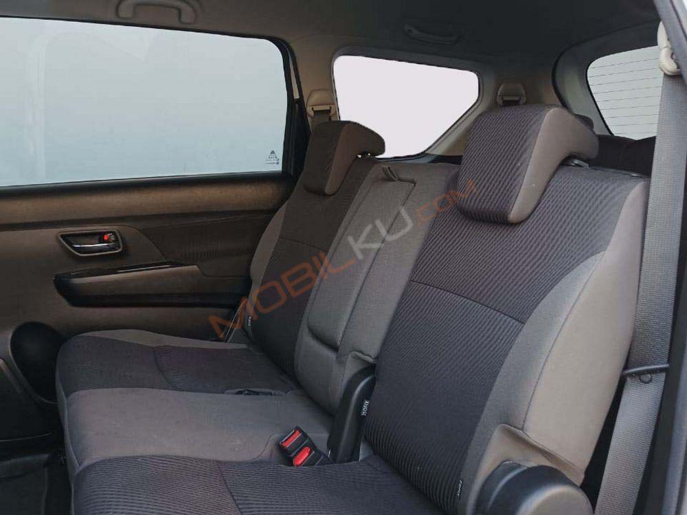 Mobil Suzuki Ertiga 2023