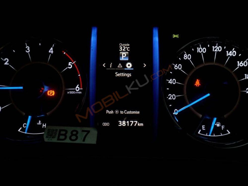 Mobil Toyota Fortuner 2018