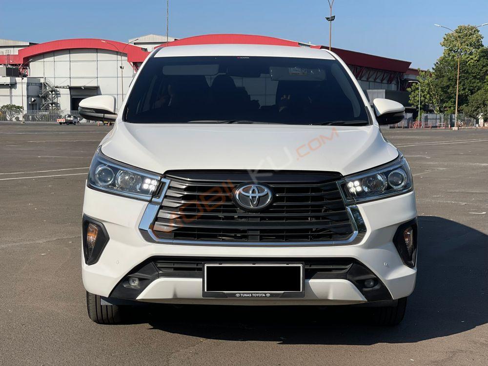 Mobil Toyota Kijang Innova 2022
