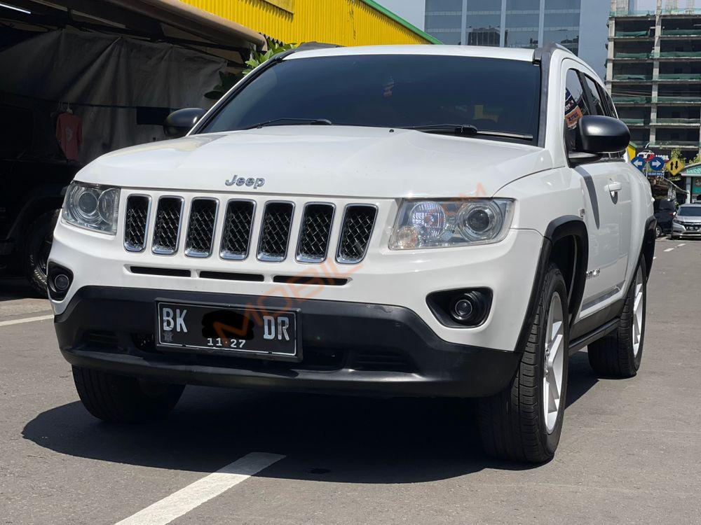 Mobil Jeep Compass 2013
