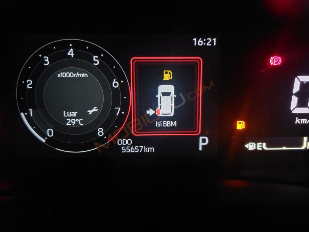 Mobil Toyota Veloz 2022