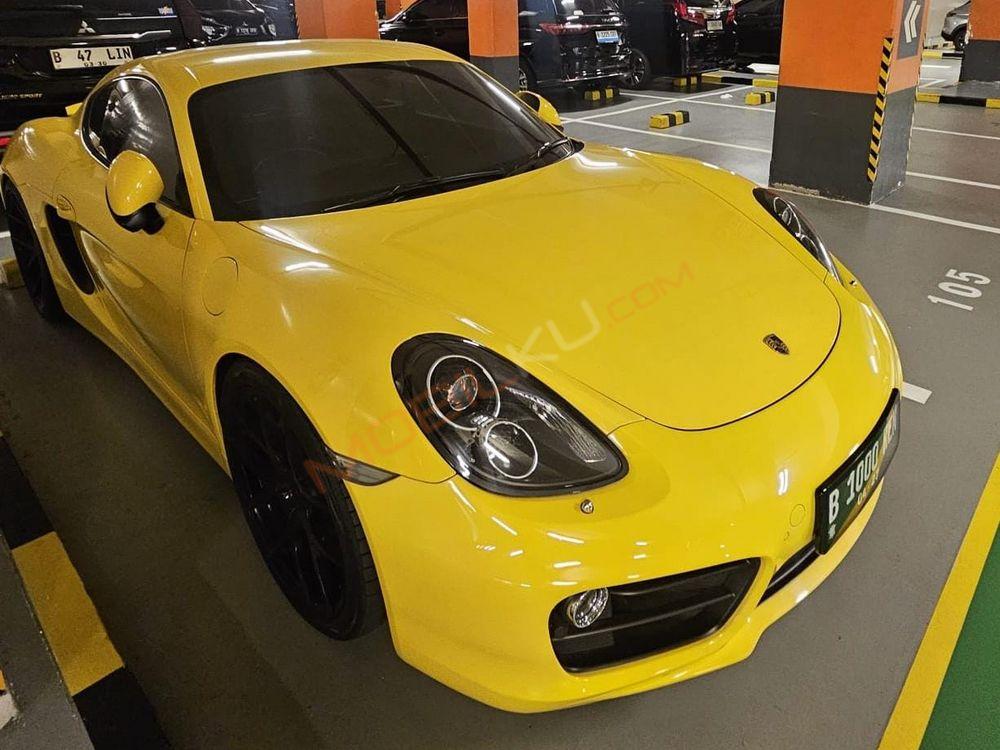 Mobil Porsche Cayenne 2015