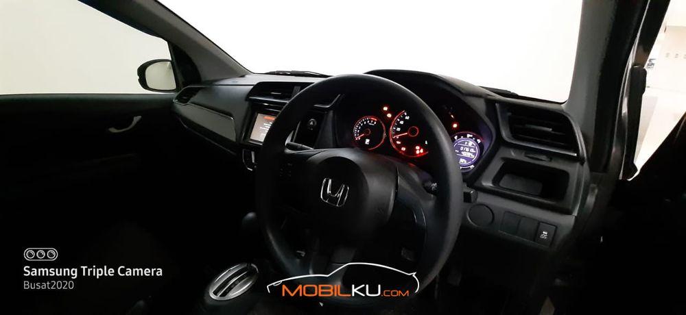 Mobil Honda Mobilio 2017