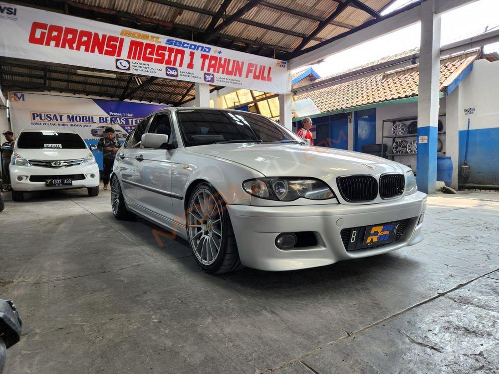 Mobil BMW 3 Series 2003