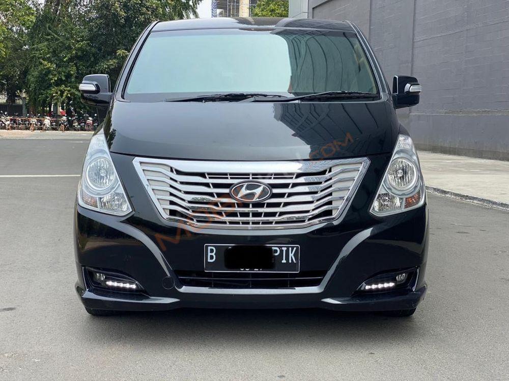 Mobil Hyundai H-1 2017