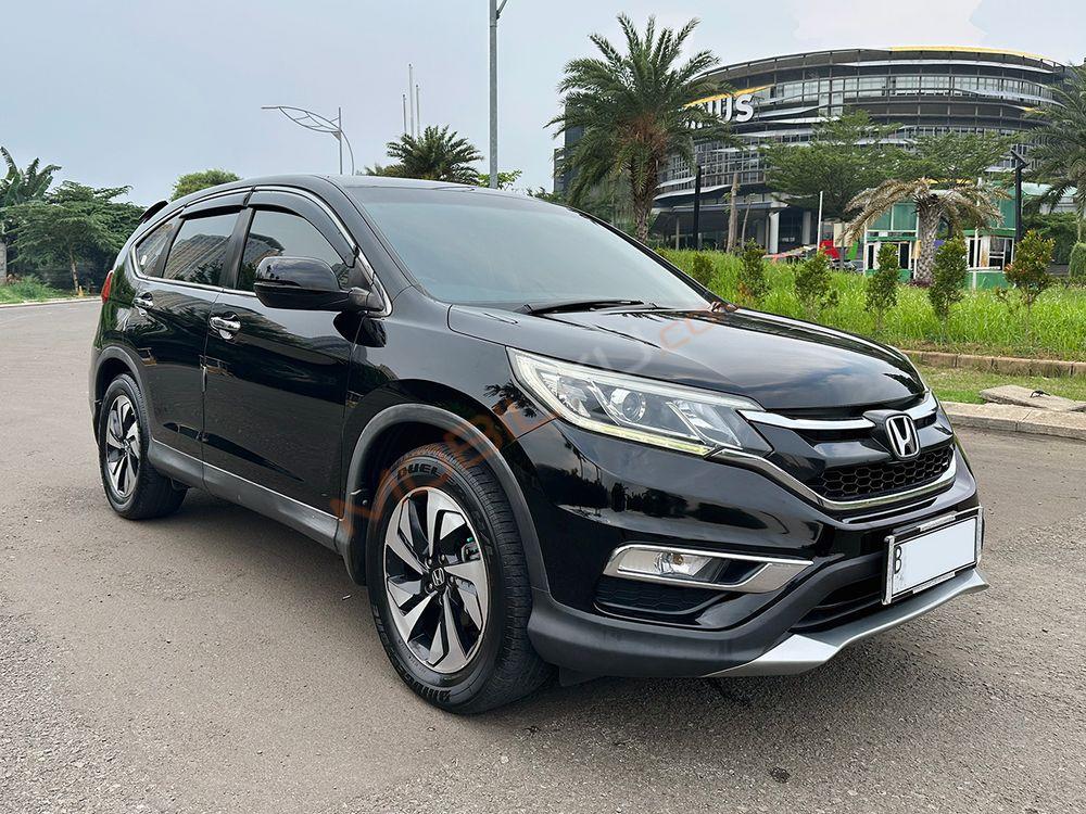 Mobil Honda CR-V 2016