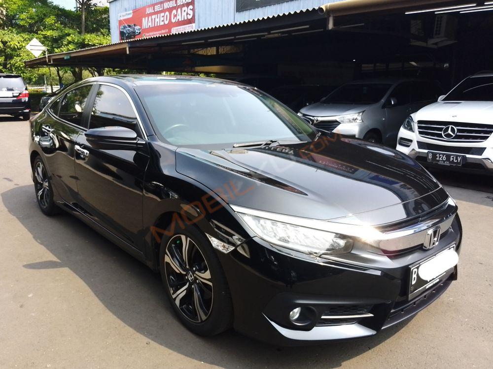 Mobil Honda Civic Sedan 2017