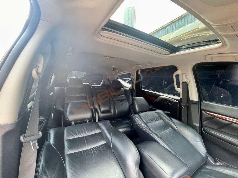 Mobil Mitsubishi Pajero Sport 2017