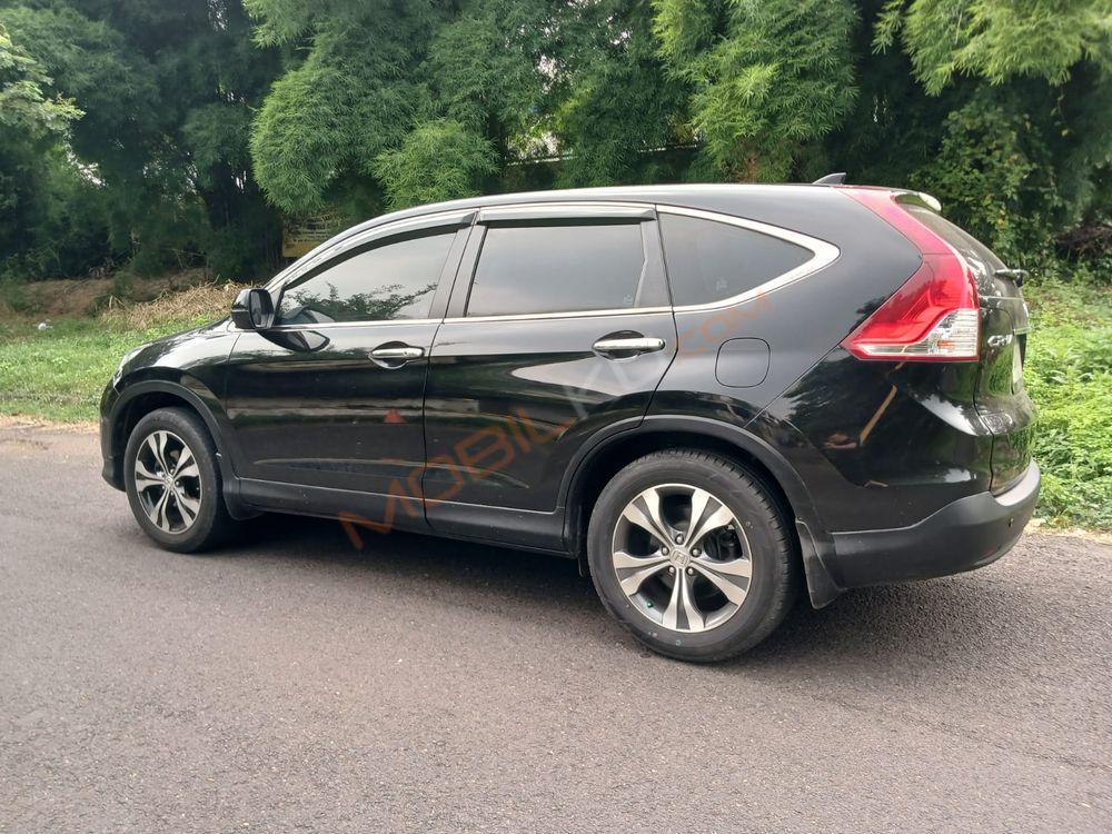 Mobil Honda CR-V 2013