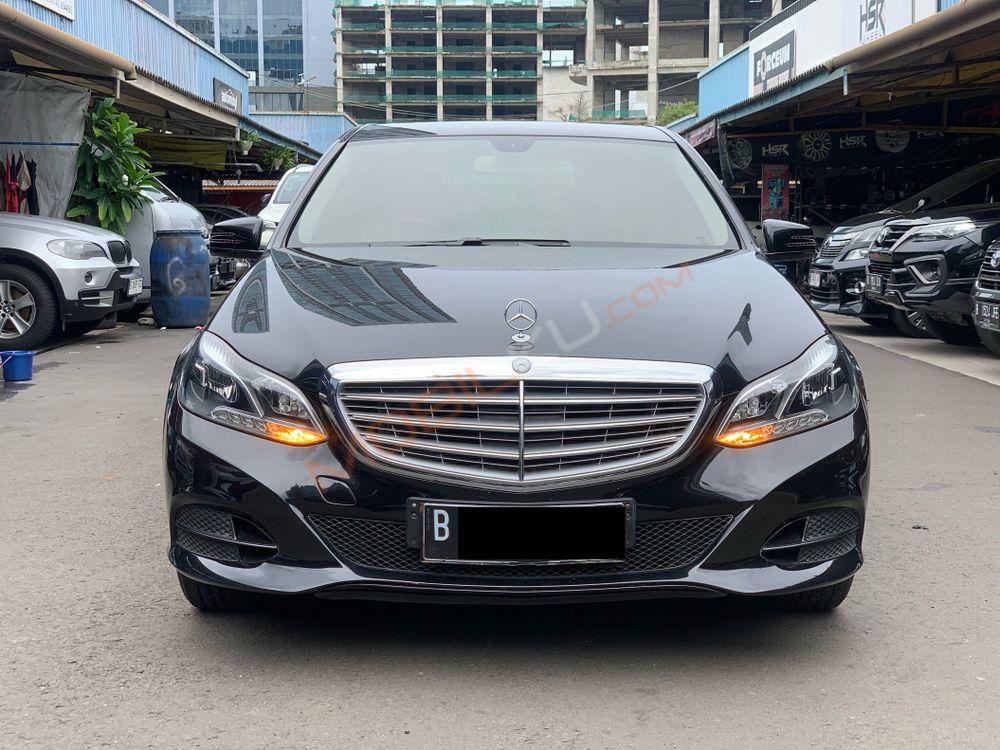 Mobil Mercedes-Benz E-Class 2016