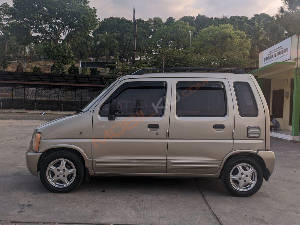 Mobil Suzuki Karimun Estilo 2003