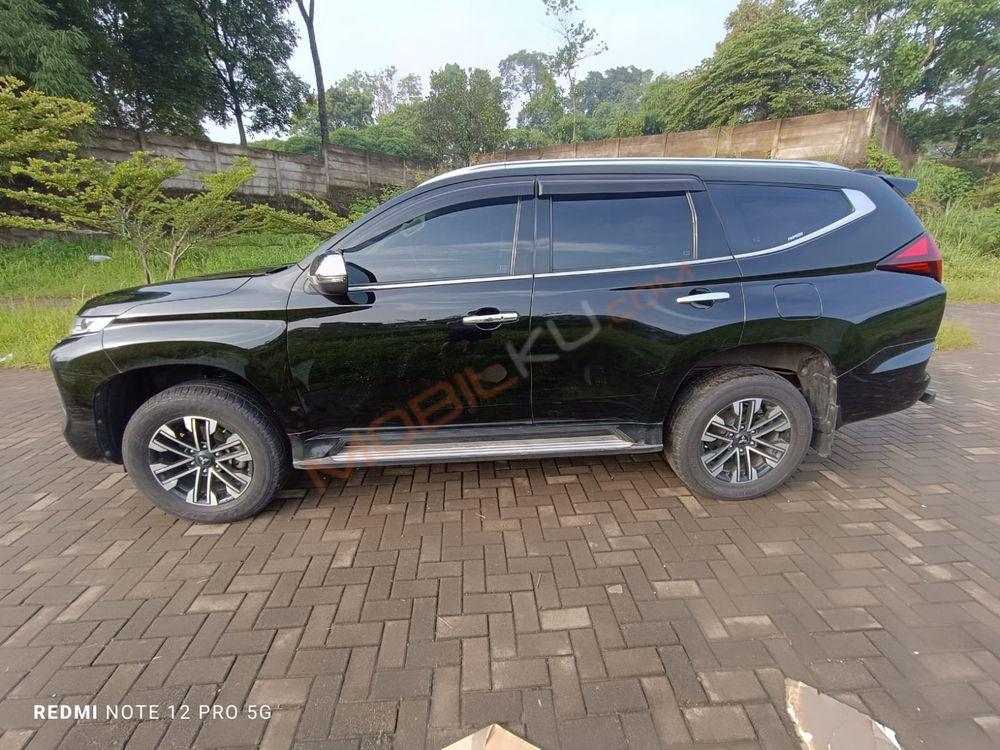 Mobil Mitsubishi Pajero Sport 2021