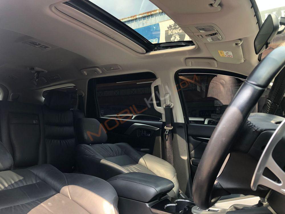 Mobil Mitsubishi Pajero Sport 2019