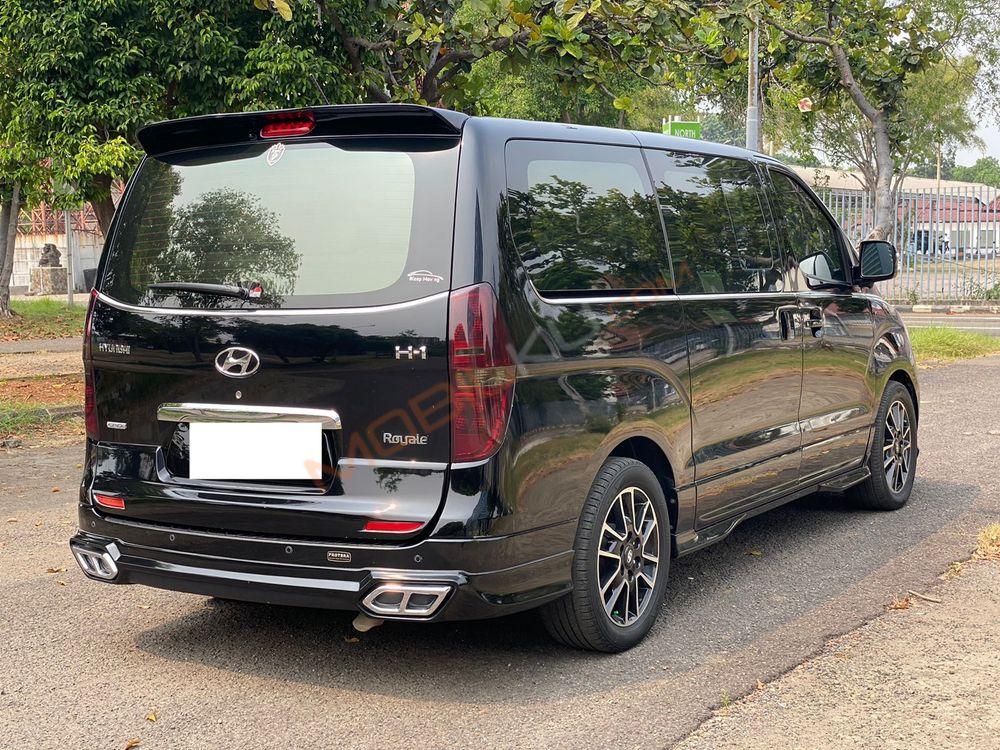 Mobil Hyundai H-1 2018