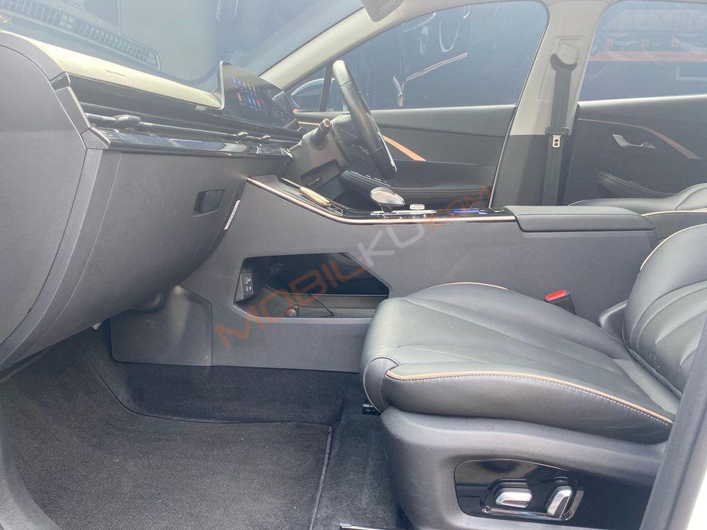 Mobil Chery Omoda 5 GT 2023