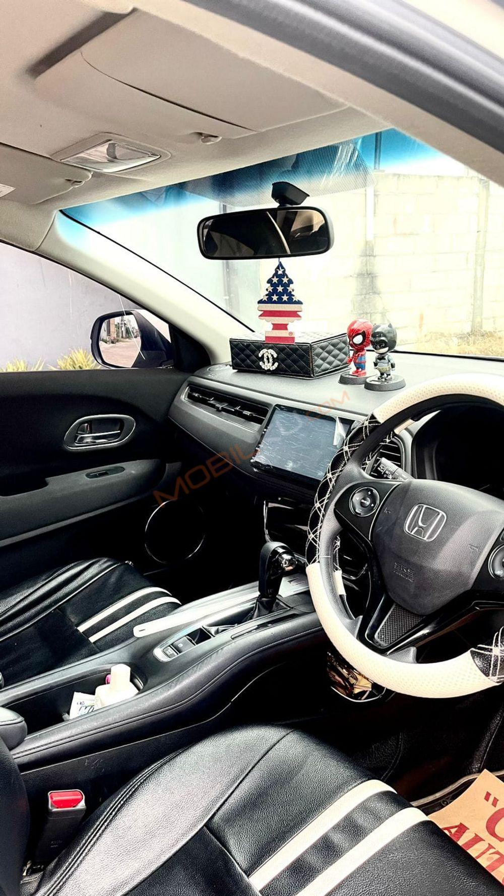 Mobil Honda HR-V 2018